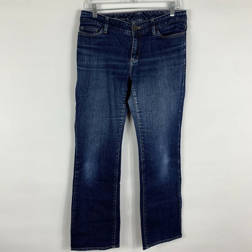 Eddie Bauer Jeans Women’s Size 6s Barely Boot Mid Rise Medium Wash Distressed
